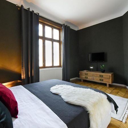 The Brancovanian Apartment - Cismigiu Park Bukareszt Zewnętrze zdjęcie